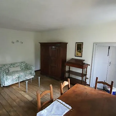 Prázdninový dům Dionisia - *